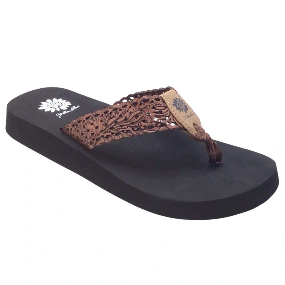 Sold!
Yellow Box Women’s Wally Tan Flip Flop Sandal Size 9 or 10 - Picture 1 of 10